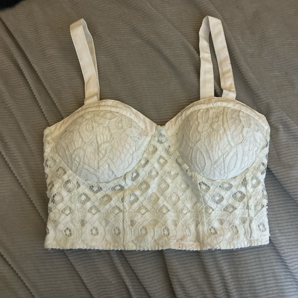 Chic Cream Lace Crop Top